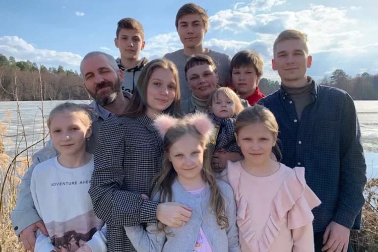 Челнинка отправилась рожать 12-го ребенка в Аргентину