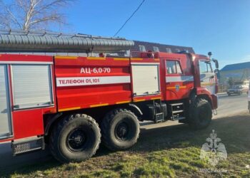 Мужчина погиб во время пожара в бараке в Буинском районе