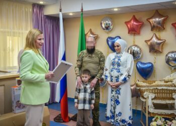 Челнинский боец приехал из зоны СВО на роды жены