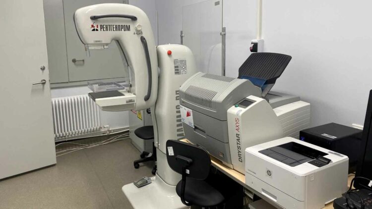 В Рыбно-Слободской ЦРБ установлен новый маммограф, который был приобретен по нацпроекту