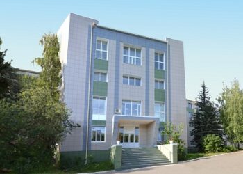 В казанском институте химпродуктов взорвался снаряд