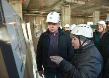 В новой школе Челнов появится бассейн с панорамным видом на Каму
