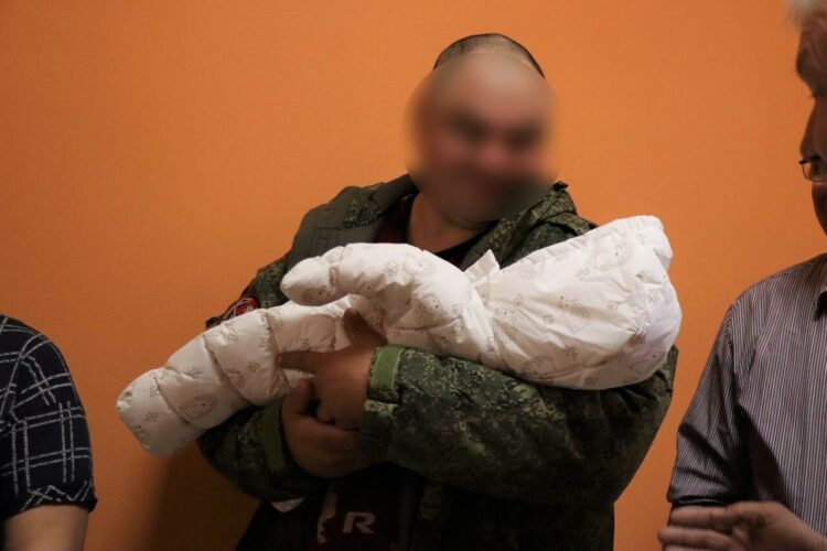 Боец СВО из Лаишевского района приехал на выписку к новорожденному сыну