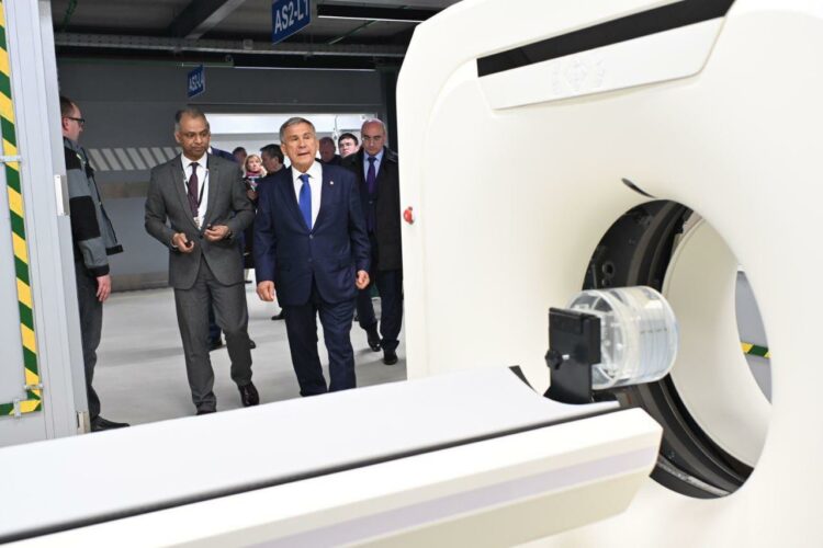 Минниханов посетил предприятие «Адвин» в Минске