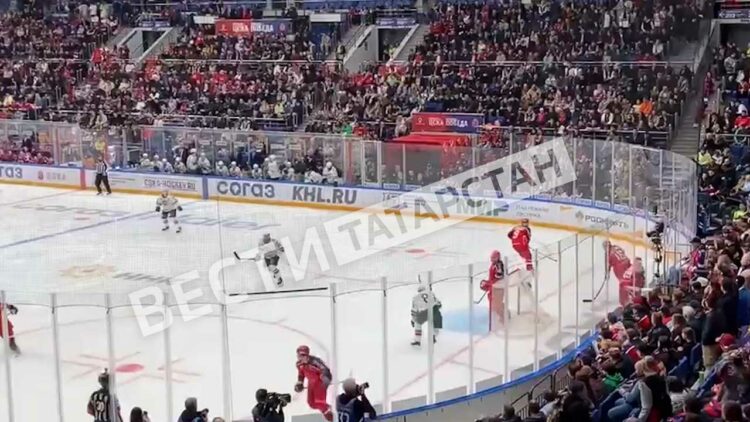 ЦСКА отбирает преимущество у «Ак Барса»: счет во 2-м периоде 3:1