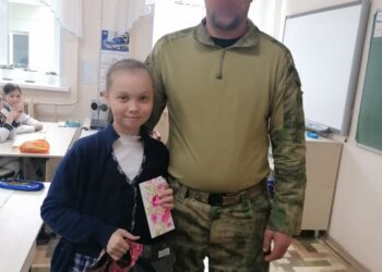 Боец СВО из Муслюмовского района РТ навестил девочку, написавшую ему письмо на фронт
