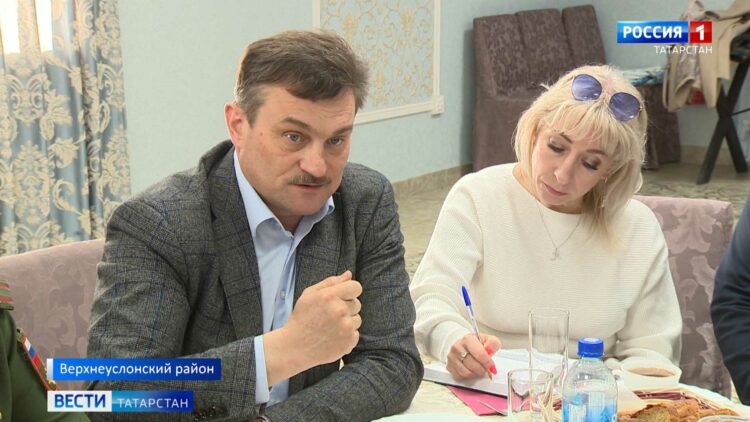 «Мы должны до конца все сделать»: мобилизованные из Верхнего Услона встретились с главой района