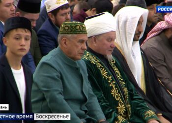 Более 11 тысяч мусульман посетили главный ифтар Татарстана