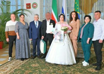 Участник СВО сыграл свадьбу во время отпуска в Набережных Челнах