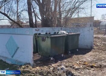 В микрорайоне Гари Зеленодольского района зачистили мусорные площадки от стройотходов