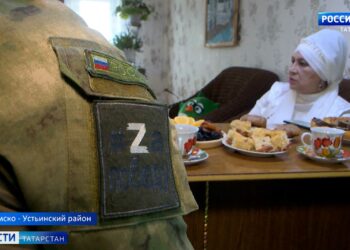 В Татарстане братья вернулись из зоны спецоперации на день рождения мамы