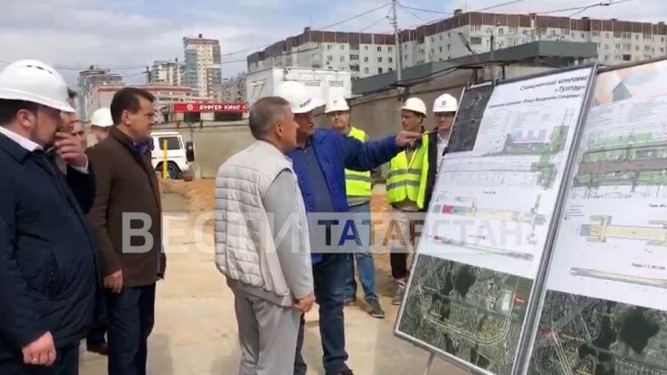 Минниханов и Метшин посетили сбойку тоннеля второго этапа казанского метро