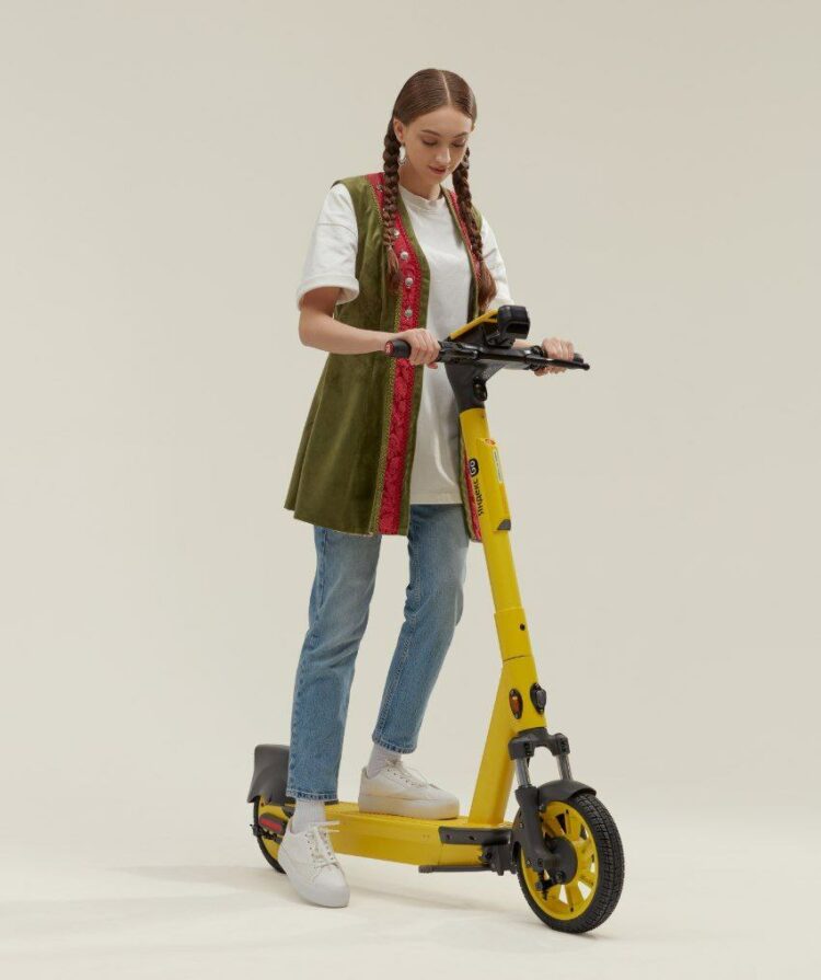 В Казани запустили третий сервис проката электросамокатов