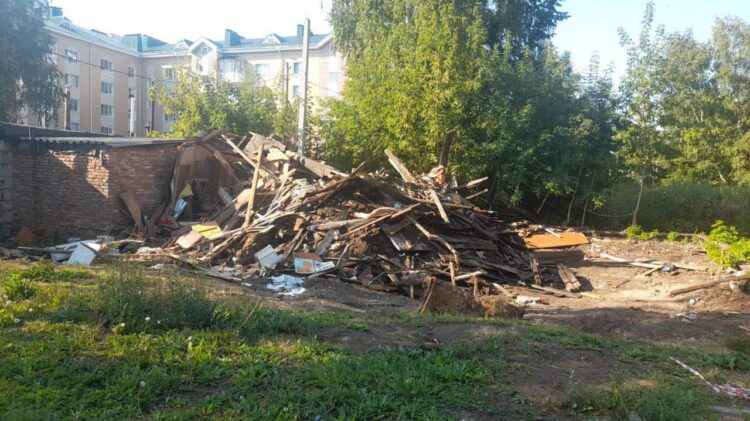 Замруководителя исполкома Бугульминского района осудят за взяточничество и халатность