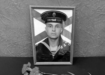 В Бугульме проводили в последний путь погибшего на спецоперации старшего матроса