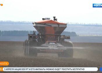 В Елабужском районе подготовку к посевной начали с распределения удобрений