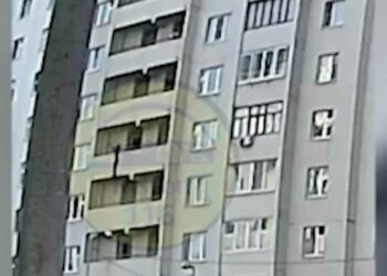 На Проспекте Победы в Казани мужчина скончался после падения с многоэтажки