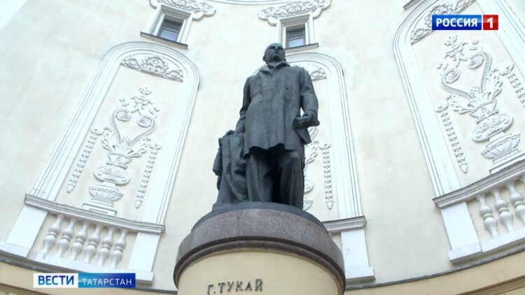 Рустам Минниханов о Габдулле Тукая: «Гений нашего поэта — в созданных им прекрасных образах»