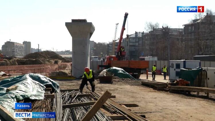 Хирурги РКБ за раз удалили у женщины камни, грыжу и кисту весом 20 кг