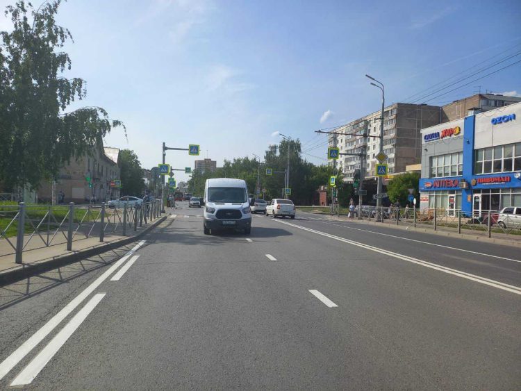 В Казани водитель сбил ребенка на пешеходном переходе