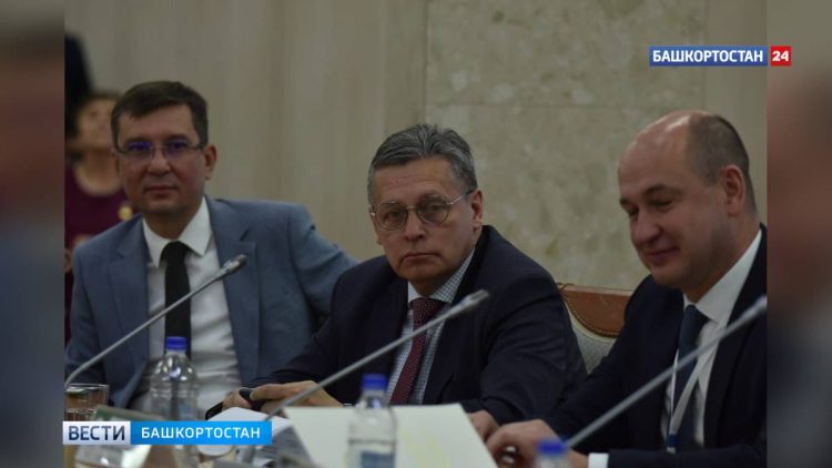 Рифат Сабитов: «Башкирия вносит большой вклад в будущее страны»