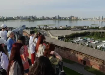 Ямальские школьники прошли языковую стажировку в Казани