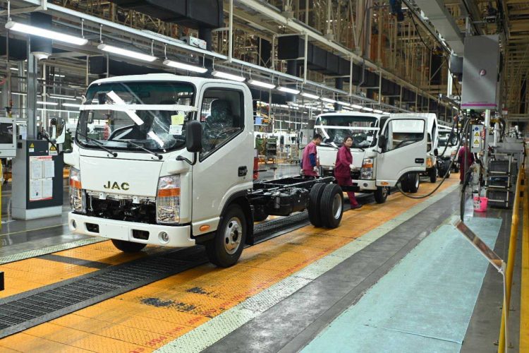 Минниханов посетил завод крупнейшего автопроизводителя Китая