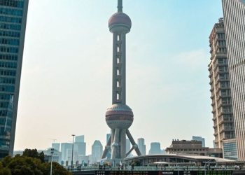 Рустам Минниханов прибыл с рабочим визитом в Шанхай