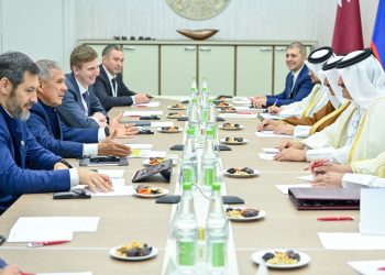 Минниханов встретился с замминистра торговли и промышленности Катара