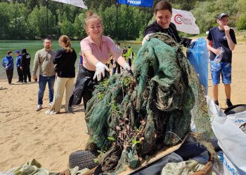 В Казани специалисты очистят дно озера Глубокое