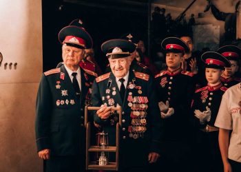 В парке Победы Казани прошла торжественная передача «Огня памяти»