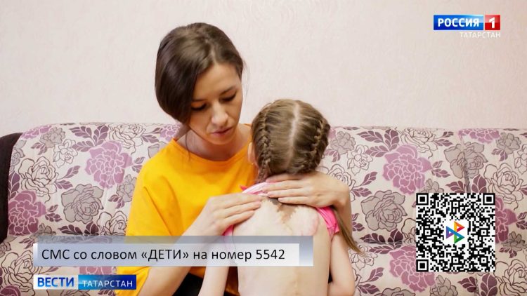 Минниханов принял участие в открытии стелы «Казань — город трудовой доблести»