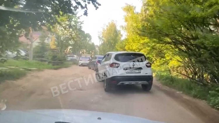 Водители жалуются на дороги в Константиновке