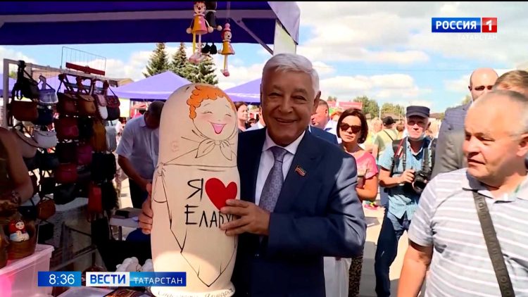 Председатель Госсовета РТ Фарид Мухаметшин отмечает день рождения