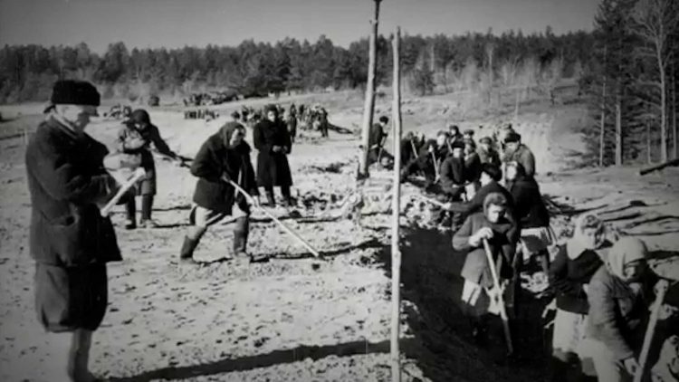 Ранис Камартдинов поздравил буинцев с Днем Победы