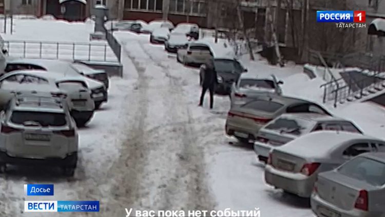 В Татарстане стартовал суд над мужчиной, который зимой во дворе многоэтажки целился в детей