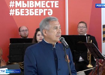 Минниханов высоко оценил организацию Парада Победы в Казани