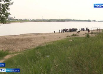 Жители Казани раньше положенного времени открыли купальный сезон