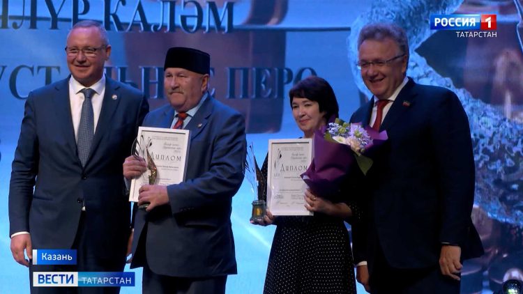 Высшую награду в области журналистики Татарстана «Хрустальное перо» вручили сегодня в Казани