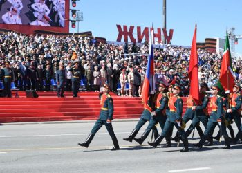 Яркие моменты с Парада Победы в Казани