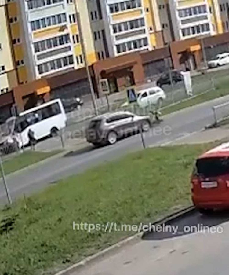 В Челнах водитель сбил ребенка на пешеходном переходе