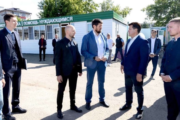 Метшин посетил пункт помощи «Приют человека»