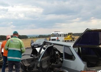 В Азнакаевском районе госпитализировали двоих после лобового столкновения