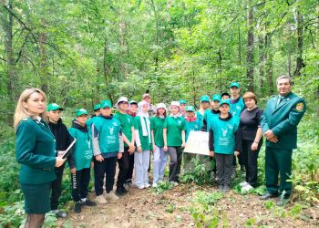 В Буинске гимназисты побывали на экотропе в рамках нацпроекта
