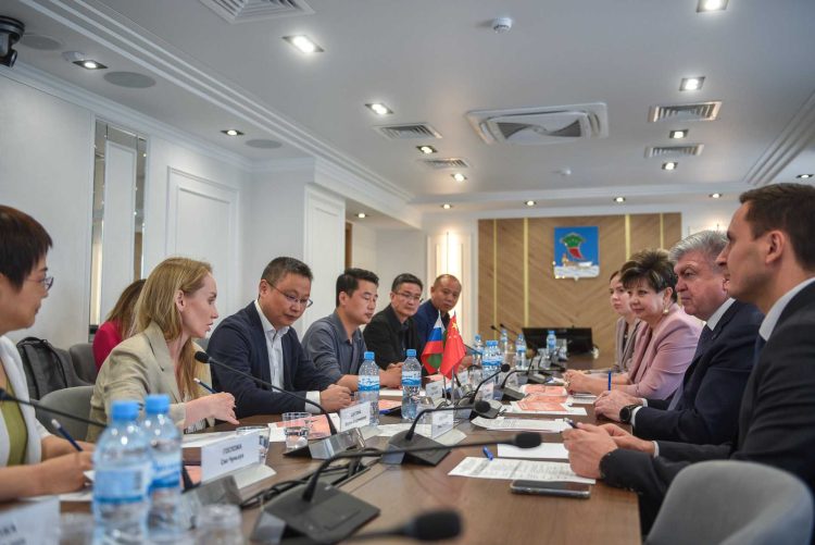 В Челнах планируют запустить производство электронных китайских компонентов