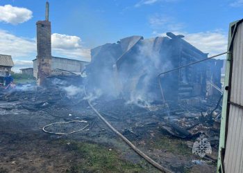 В Тукаевском районе на пожаре в частном доме погибли семь человек