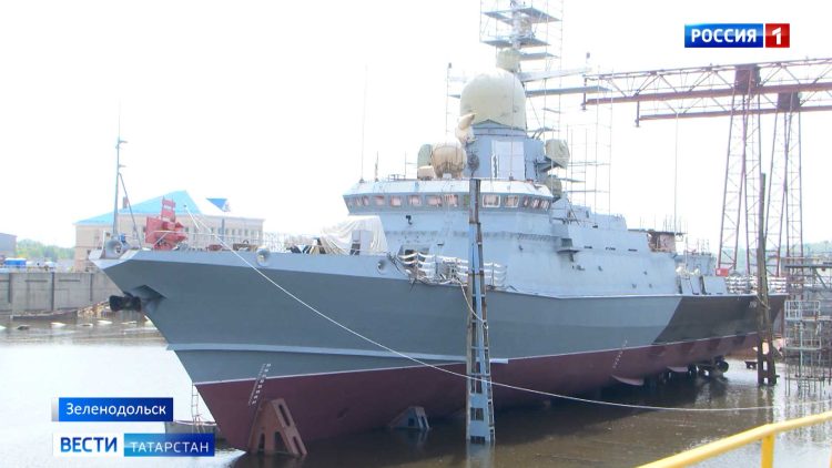 На Зеленодольском заводе спустили на воду малый ракетный корабль «Туча»