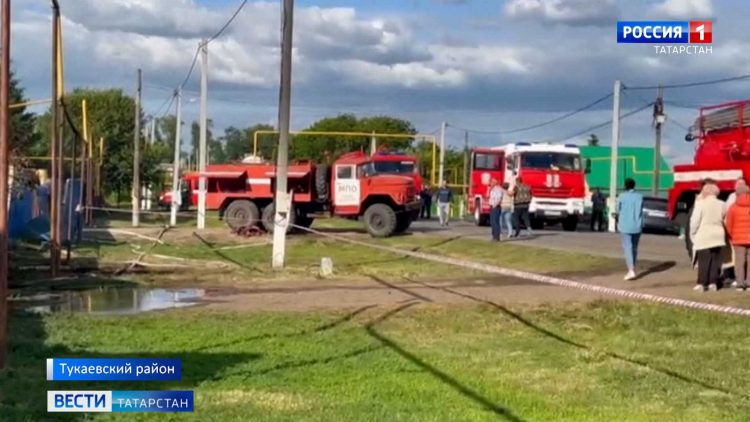 Возможной причиной пожара в Тукаевском районе стало короткое замыкание