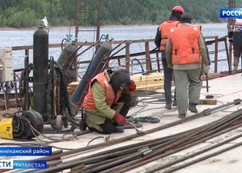 Строители моста через Каму опережают график на полтора года