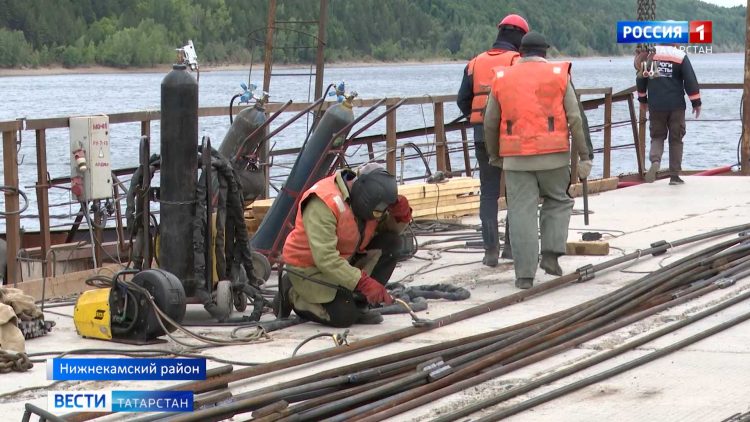 Строители моста через Каму опережают график на полтора года
